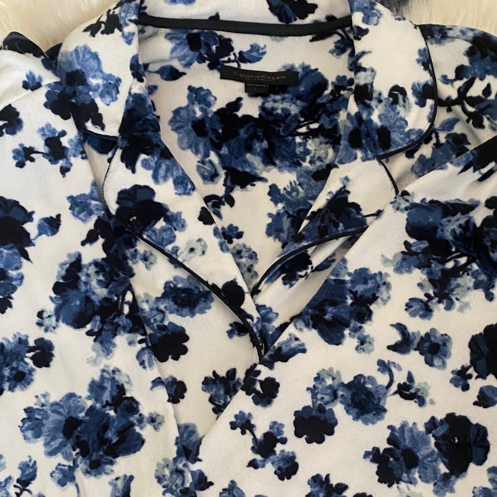 Donna Karan Blue Floral Pajama Top